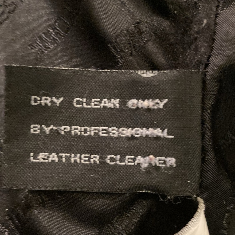 Jones New York Women's Leather Jacket Vintage: Leather is back in! - Picture 7 of 10